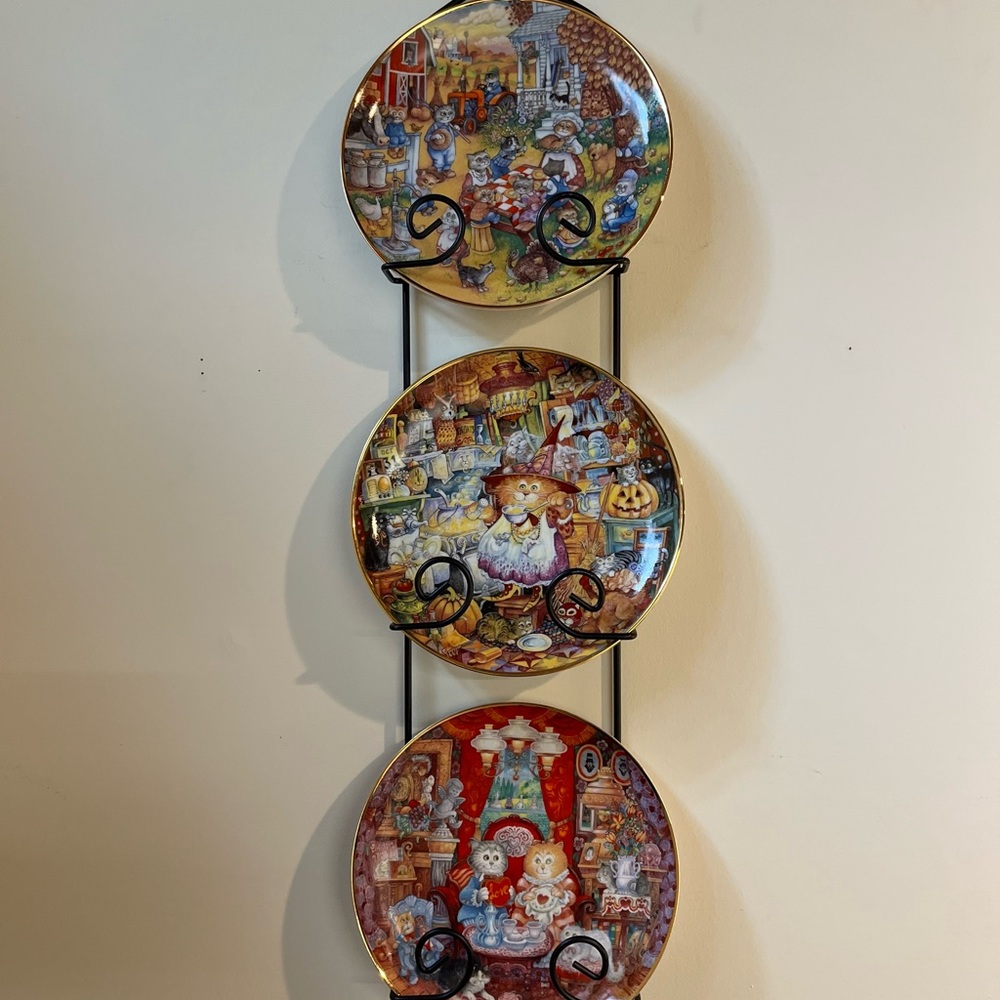 Franklin Mint Cat Lovers Collector Holiday Plates